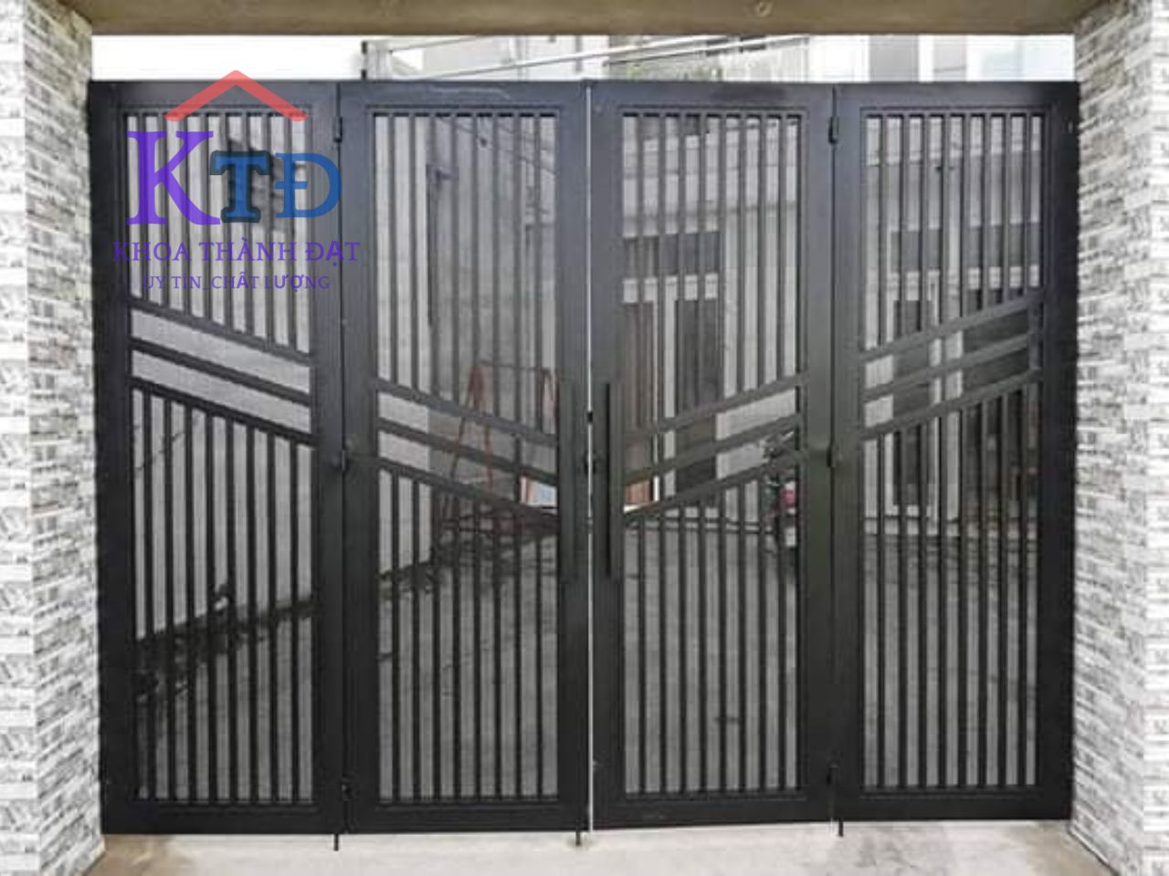 Cửa sắt đẹp tại Dĩ An