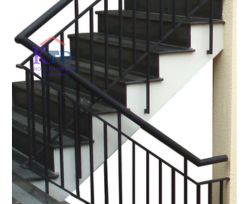 Thi công cầu thang sắt tại quận 2