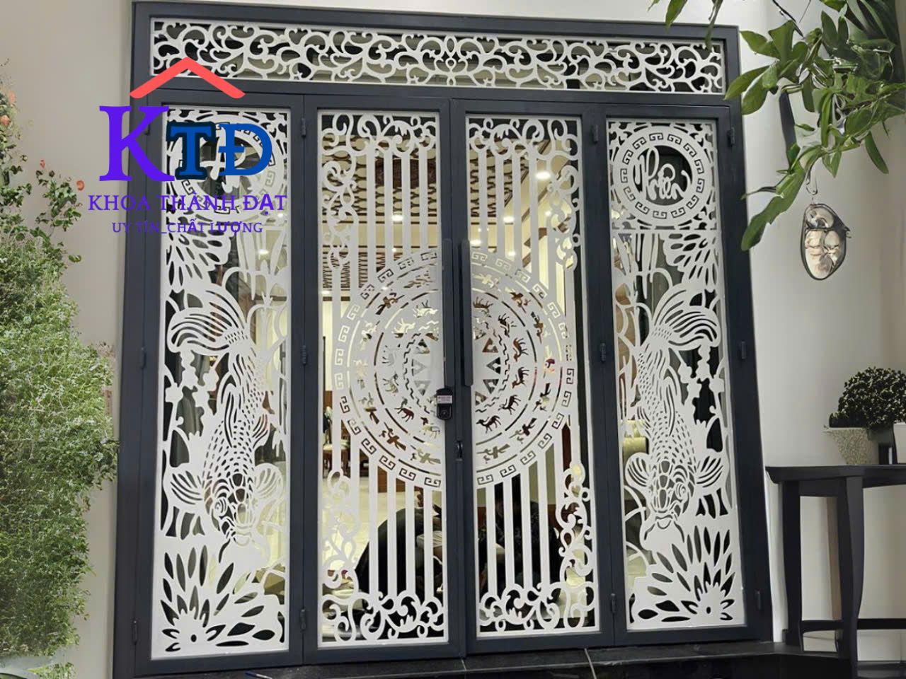 Thi công cửa cổng sắt mỹ thuật tại Hòa Lợi