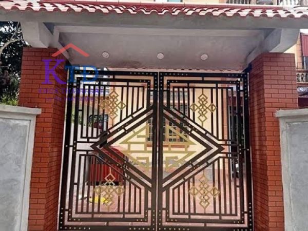 Thợ làm cửa sắt chuyên nghiệp tại quận 4