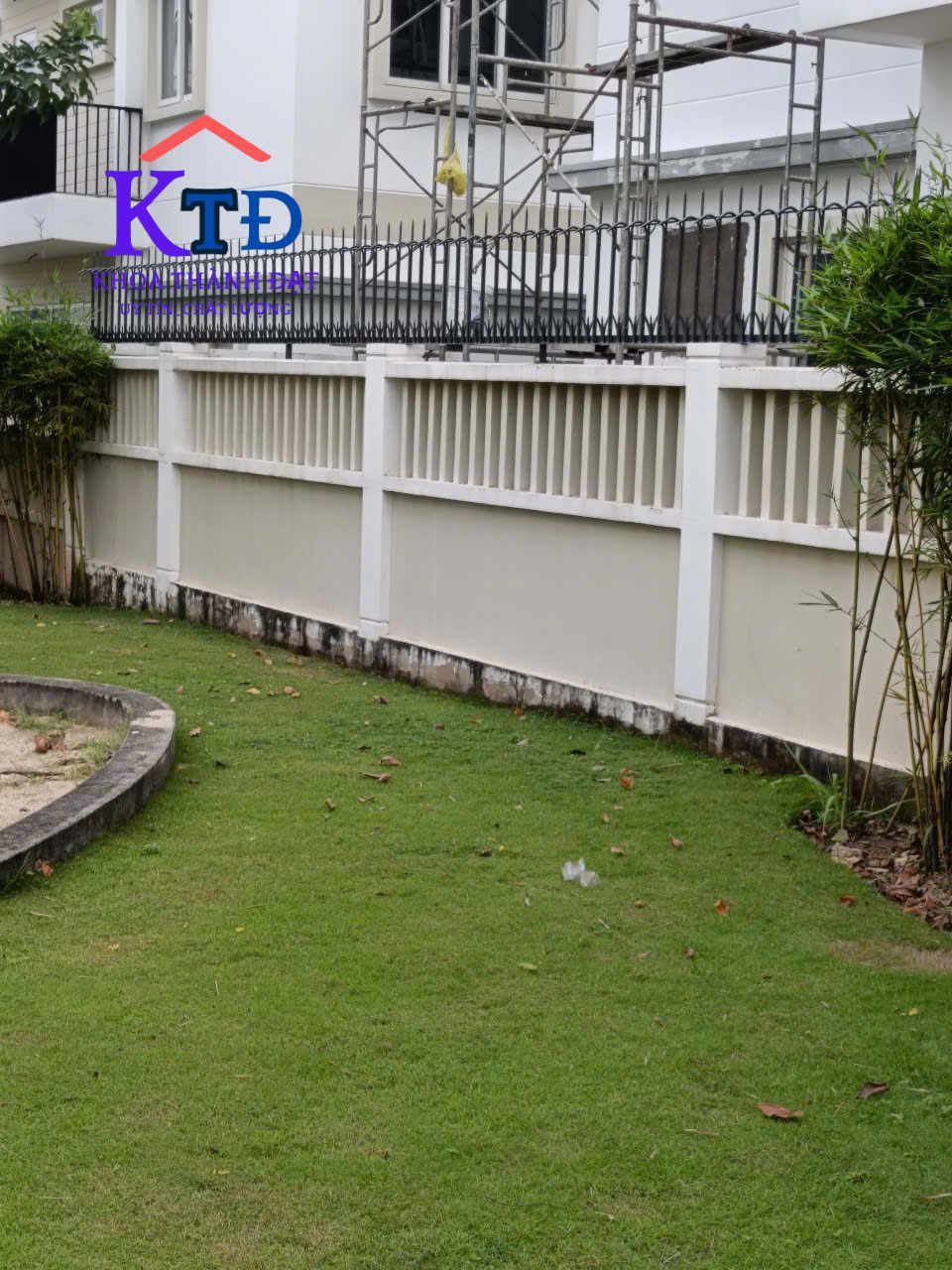 Mẫu hàng rào chông sắt chất lượng