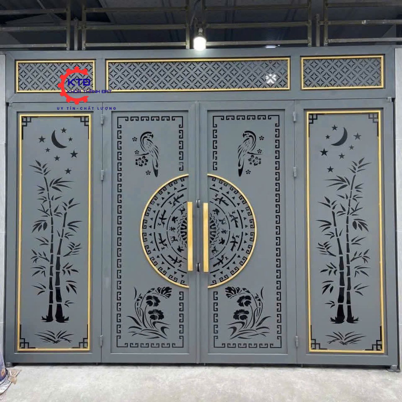 Làm cửa cổng sắt mỹ thuật đẹp tại quận 9