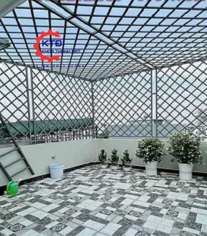 Mẫu khung bảo vệ sân thượng đẹp