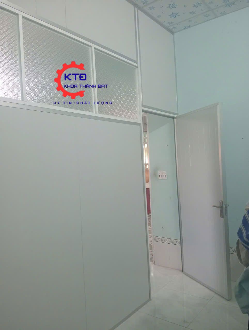 Thợ làm vách ngăn panel phòng tại Thủ Đầu Một