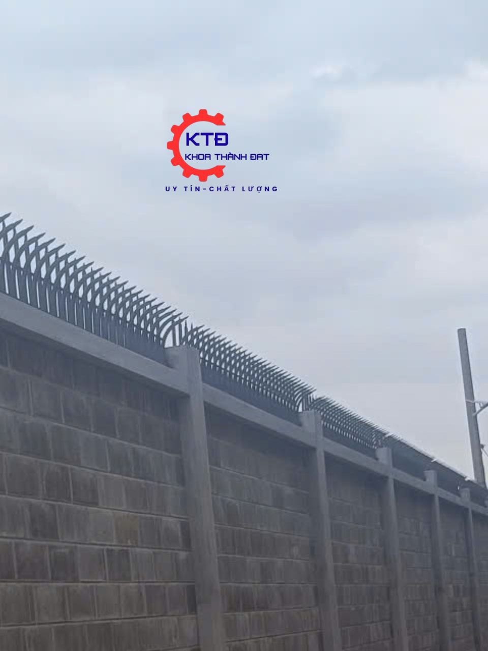 Hàng rào chông sắt chống trộm