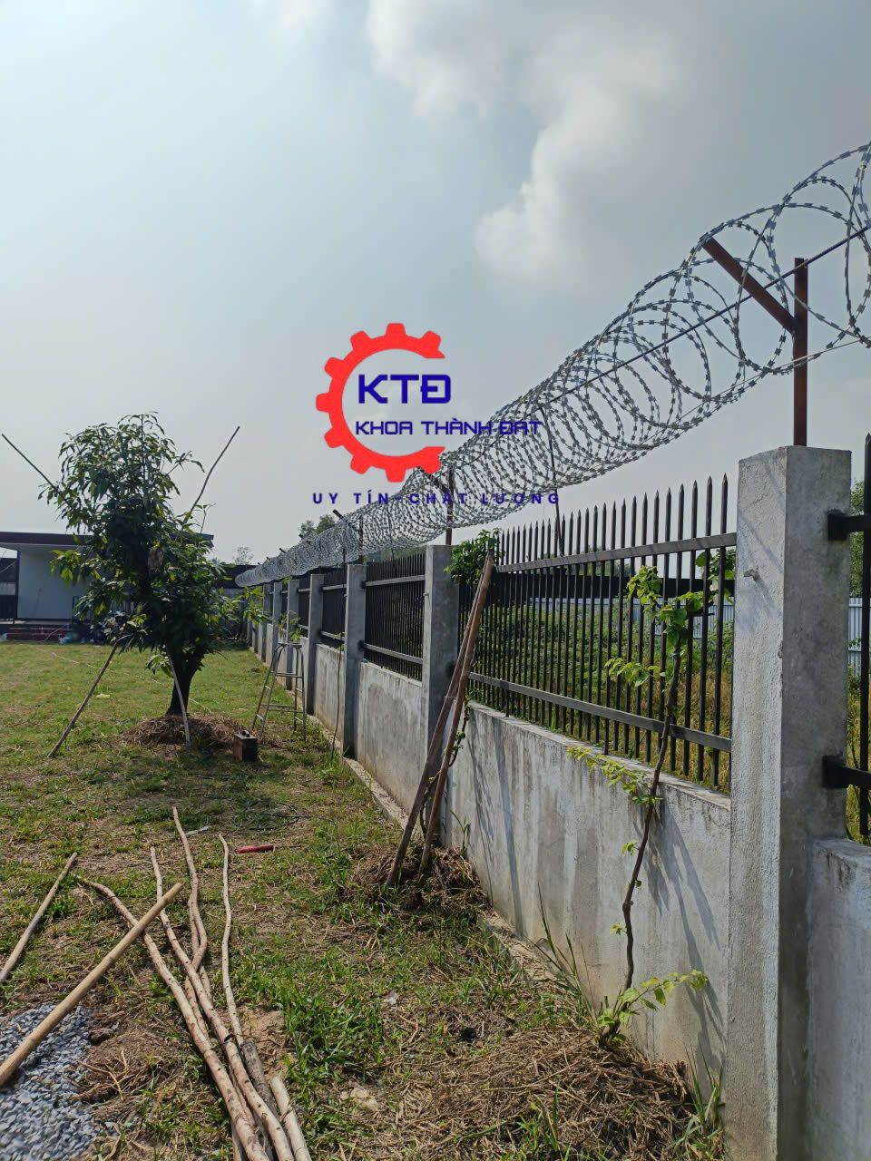 Thợ làm hàng rào sắt uy tín