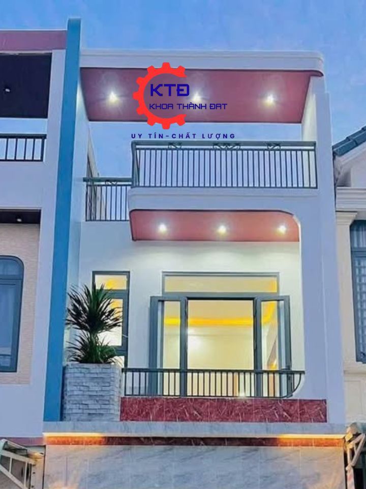 Thợ lắp đặt lan can sắt tại Mỹ Phước 1