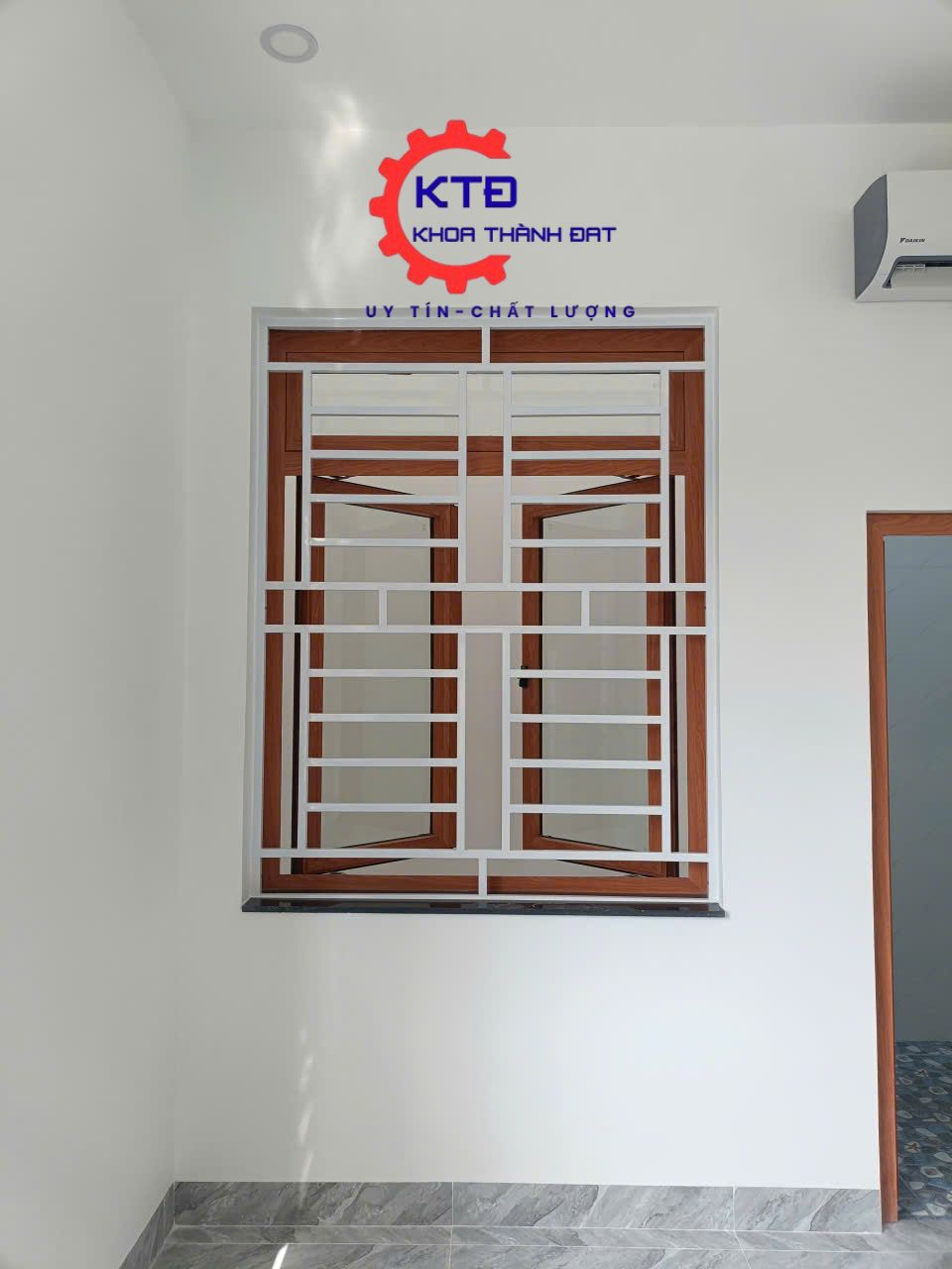 Bông sắt bảo vệ cửa sổ