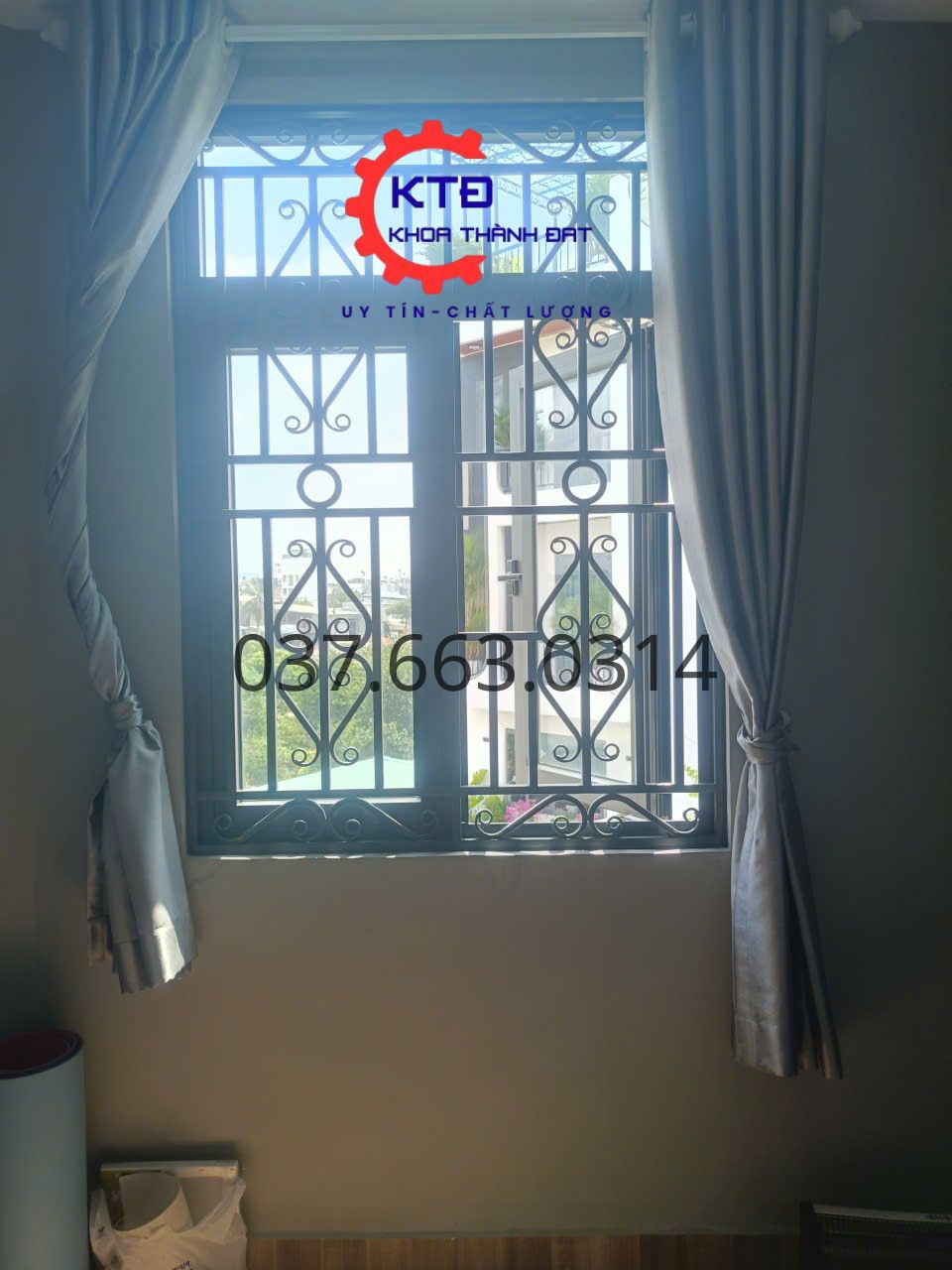 Bông sắt mỹ thuật nhà phố