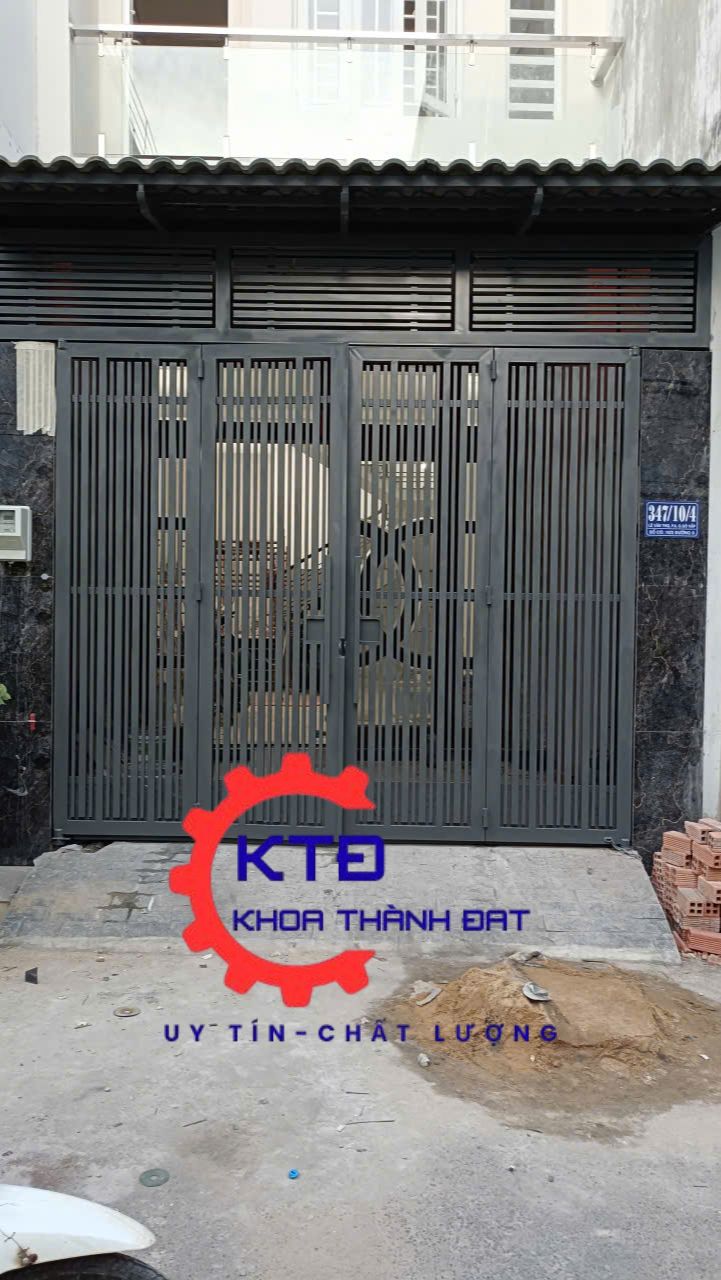 Mẫu cửa cổng sắt đẹp tại Thủ Đức