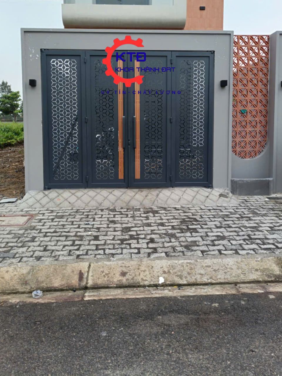  Làm cửa cổng sắt đẹp cho nhà ở