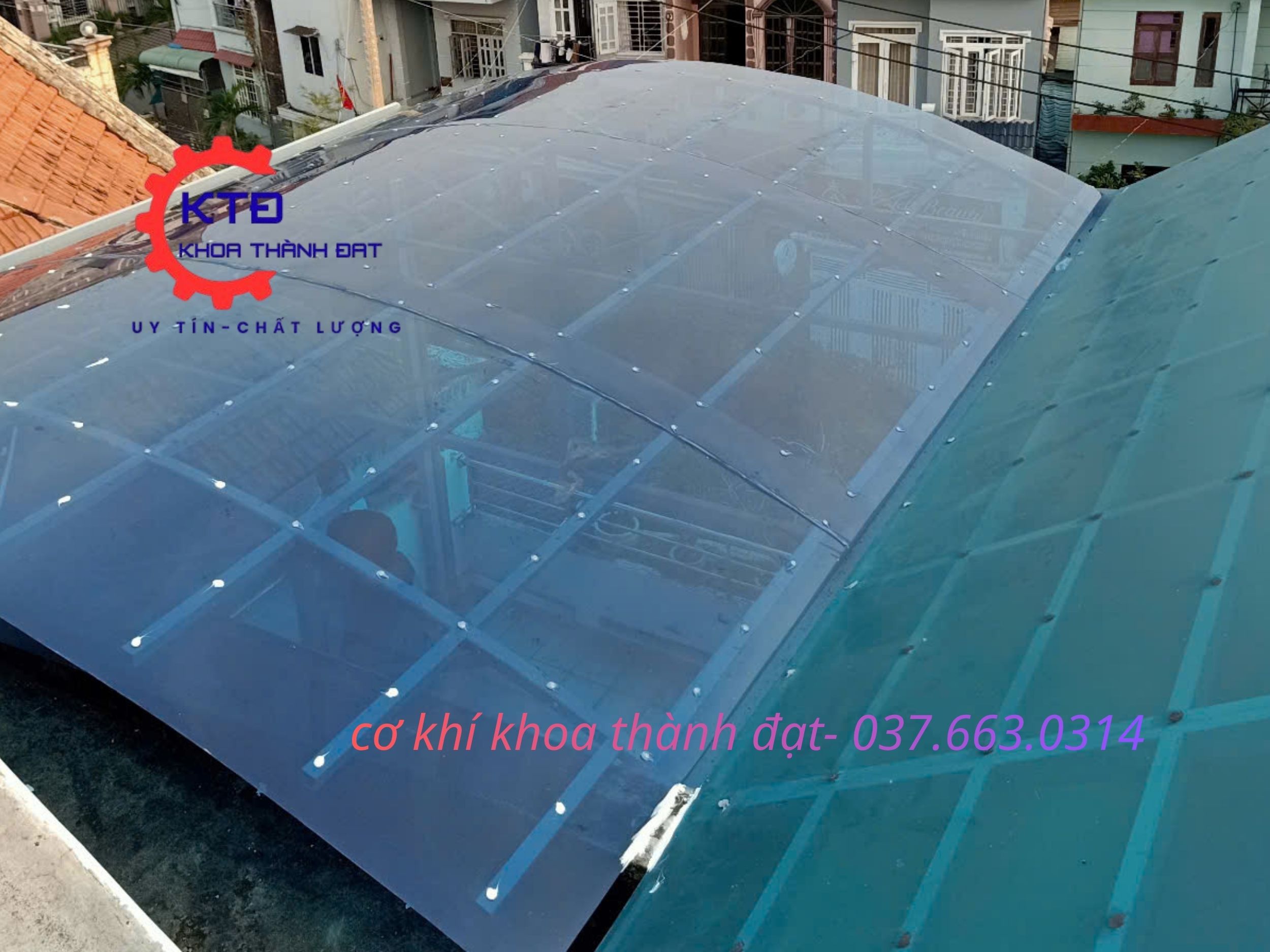 Mái poly nhà xe tiện lợi